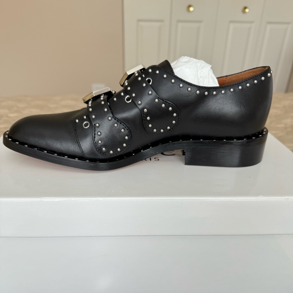 NWT Givenchy Black Elegant Studded Oxfords - Picture 6 of 13